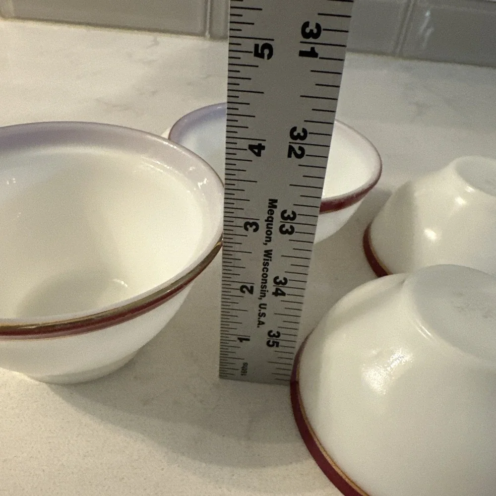 Pyrex usa white
